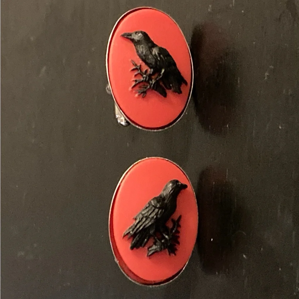 Black Raven Cameo Oversized Cufflinks